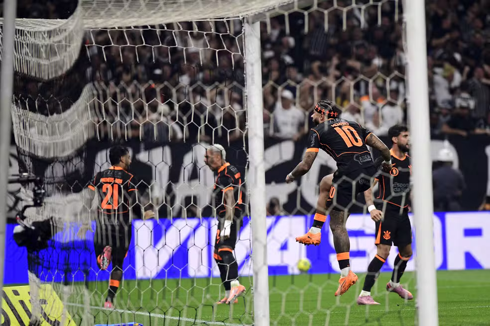 korinthians-vasko-nta-gkama-181225