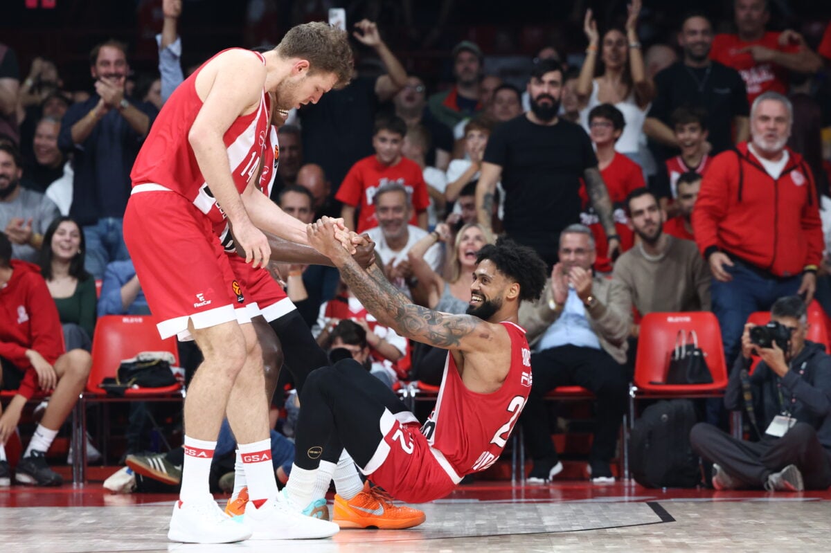 Επιστροφή στις νίκες με ειδικά στοιχήματα και ενισχυμένες αποδόσεις στη Novibet! (04/12)