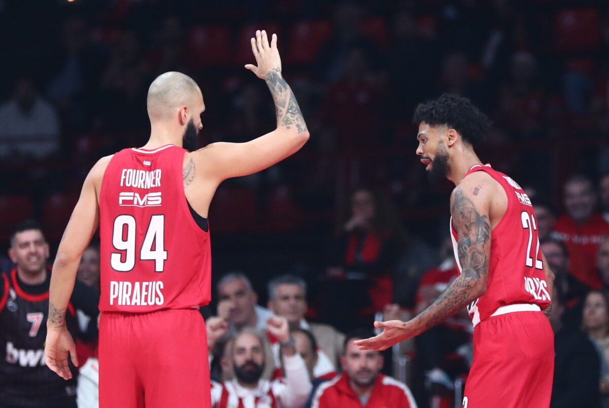 Xτίζει σερί με ειδικά στοιχήματα και ενισχυμένες αποδόσεις στη Novibet! (26/12)