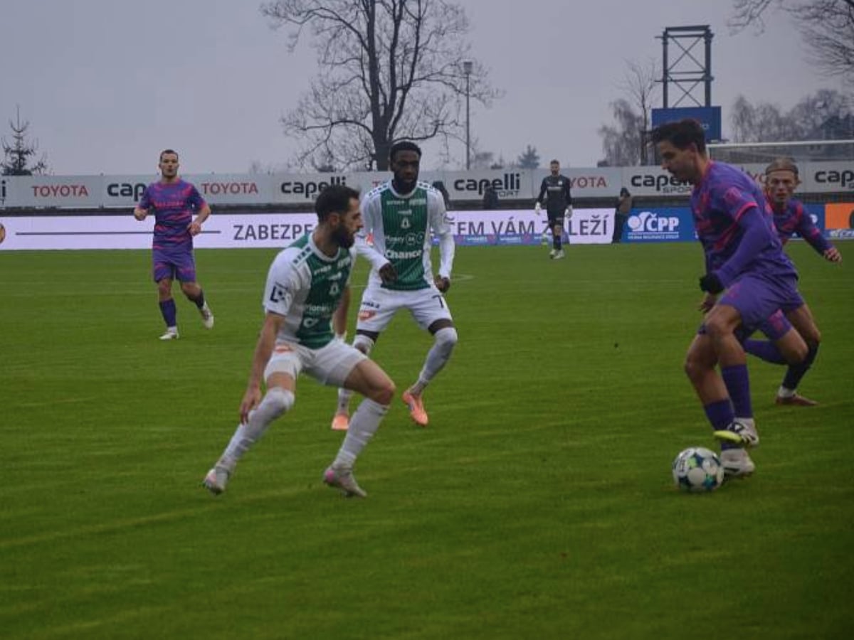 Μποχέμιανς 1905 - Κάρβινα