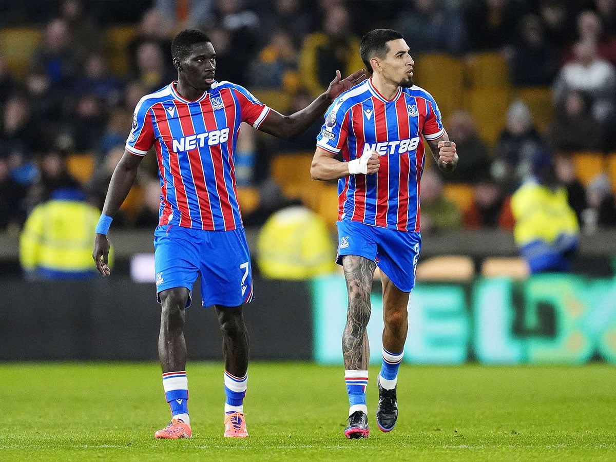 Μπέρνλι - Κρίσταλ Πάλας