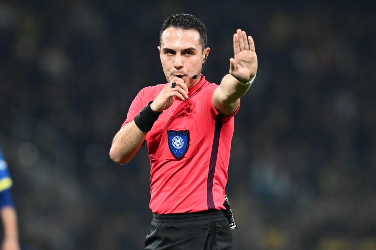 Ολυμπιακός - ΟΦΗ διαιτητής