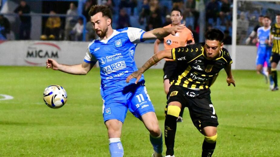 Τίγκρε - Εστουδιάντες Ρίο Κουάρτο