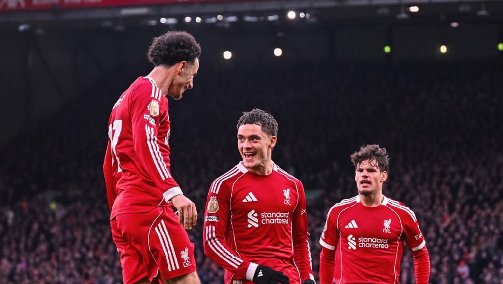 Δεν ακουμπάμε φαβορί