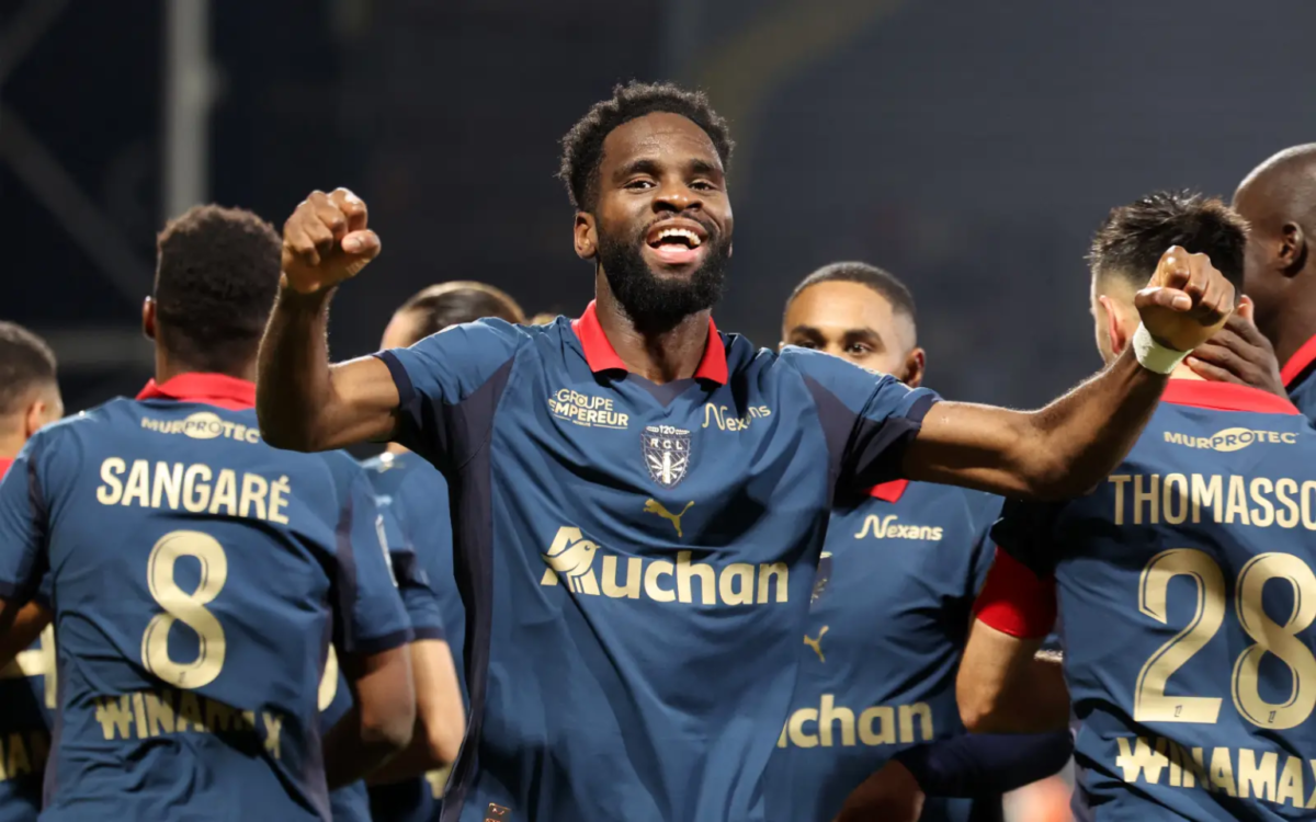 Άστρο μεν, κάλυψη δε