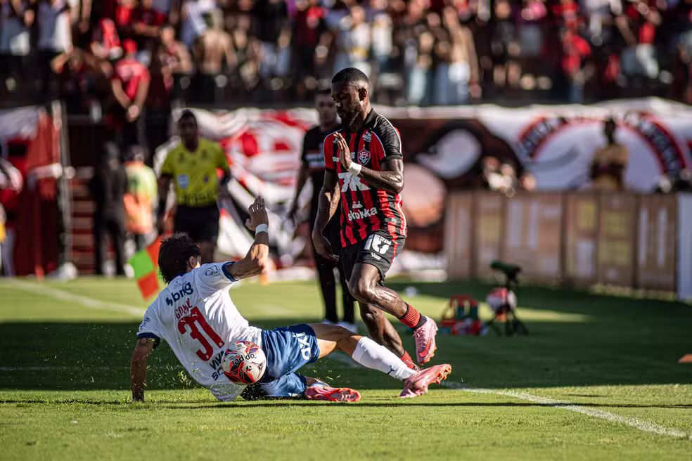 Βιτόρια Μπαΐα - Ρέμο