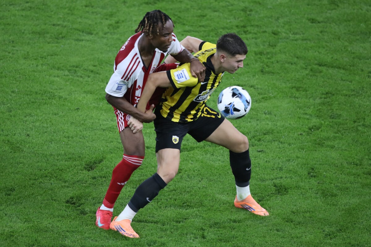 Αγωνία στην κορυφή της Super League με ειδικά στοιχήματα από τη Novibet! (01/02)