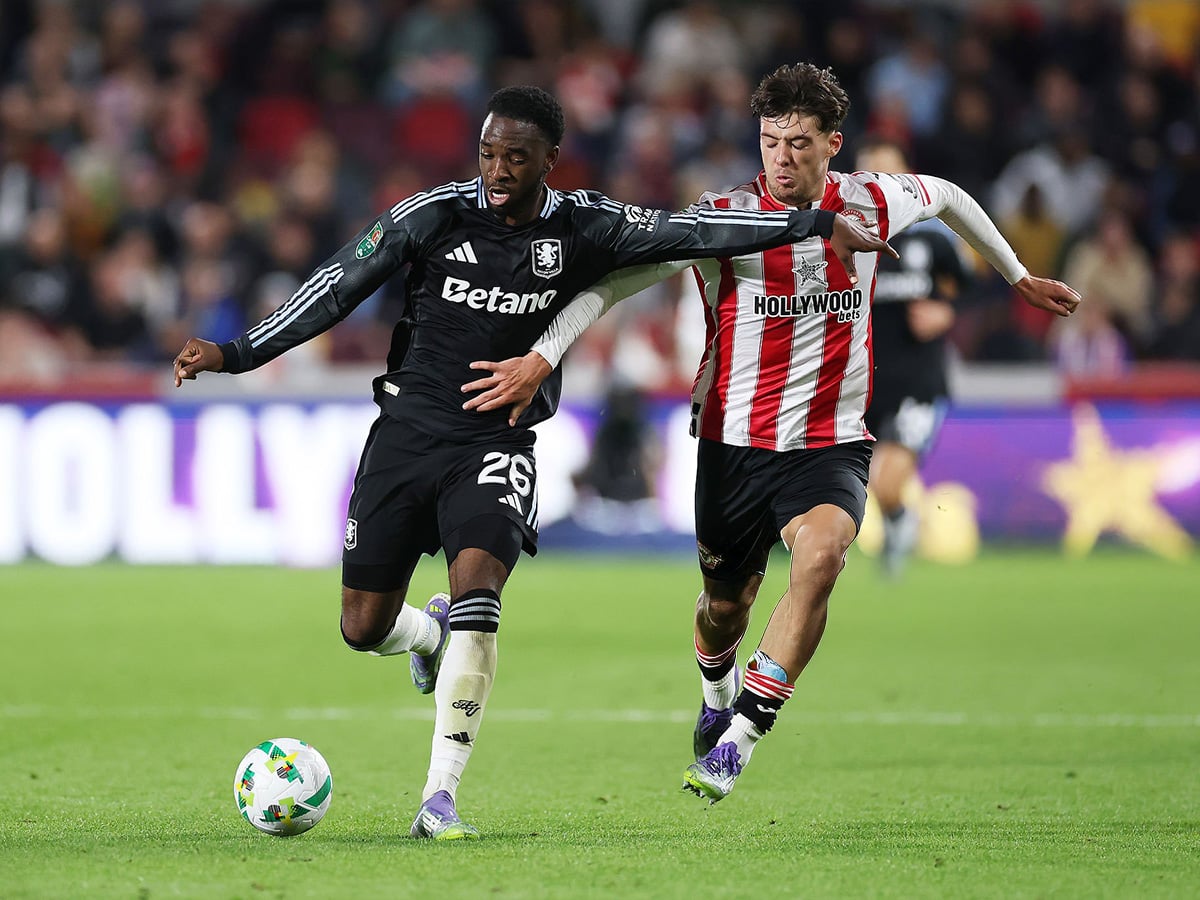 Άστον Βίλα - Μπρέντφορντ