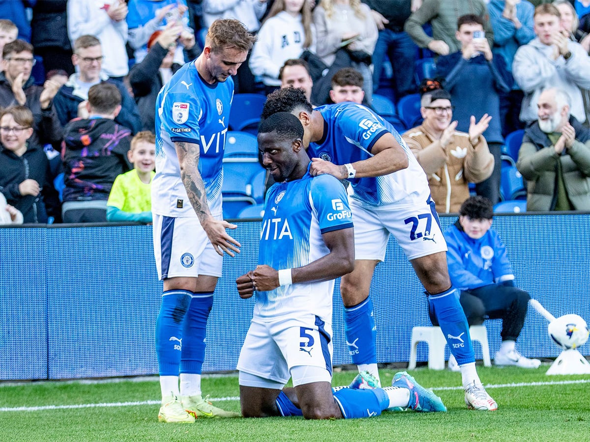 Μπλάκπουλ - Στόκπορτ