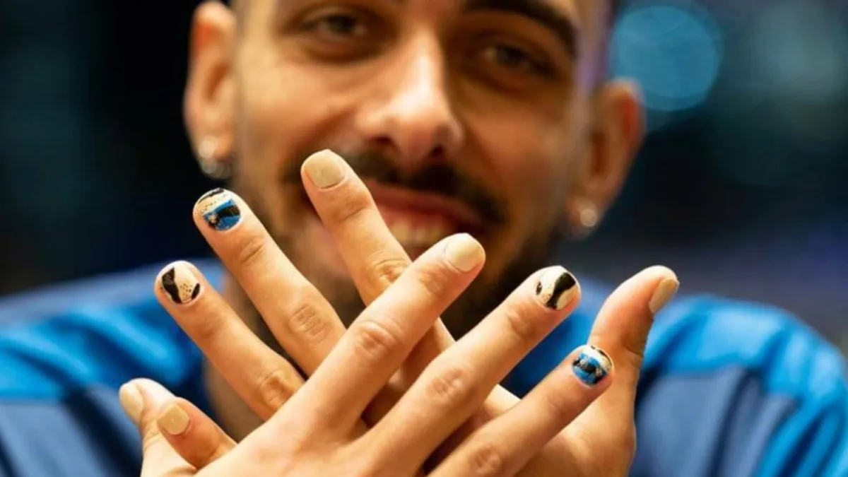 Βάψτε τα νύχια σας…