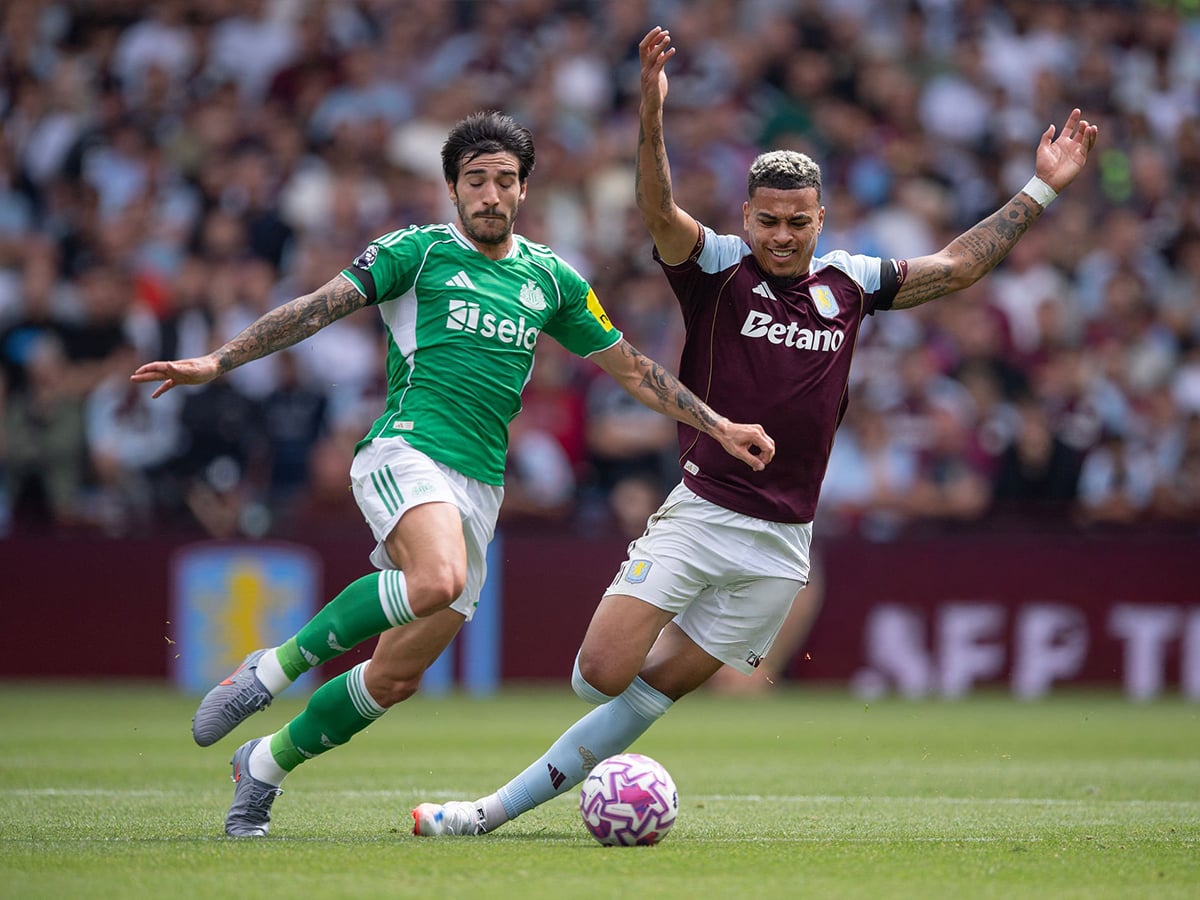 Νιουκάστλ - Άστον Βίλα