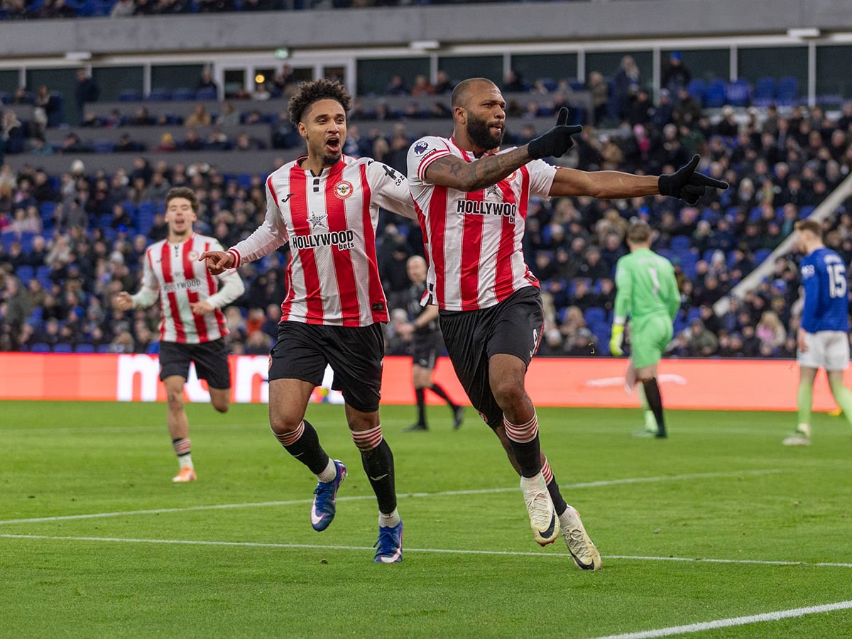 Σέφιλντ Γουένσντεϊ - Μπρέντφορντ