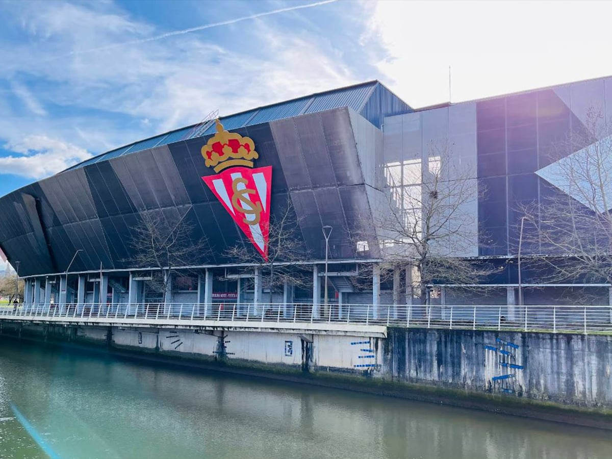 Σπόρτινγκ Χιχόν - Μάλαγα