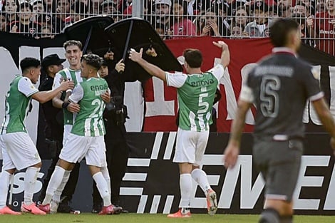 Μπάνφιλντ - Νιούελς Ολντ Μπόις