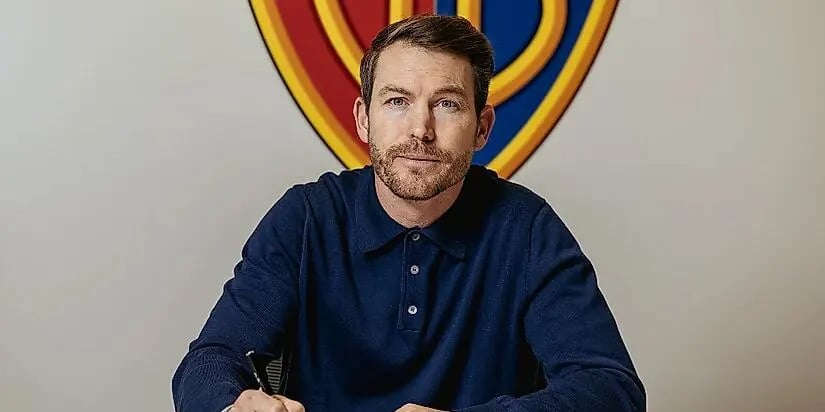 Επιστρέφει στον τόπο του εγκλήματος