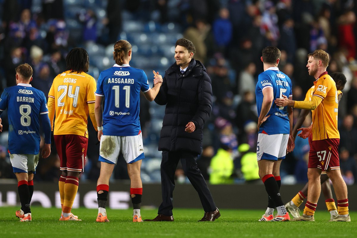 Μάδεργουελ - Ρέιντζερς