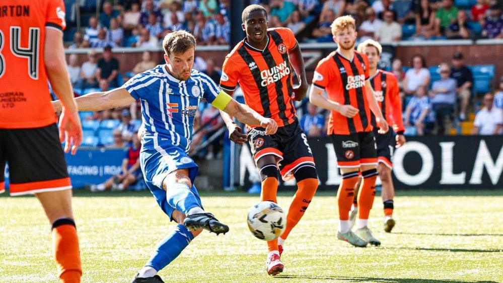 Νταντί Γιουνάιτεντ - Κιλμάρνοκ