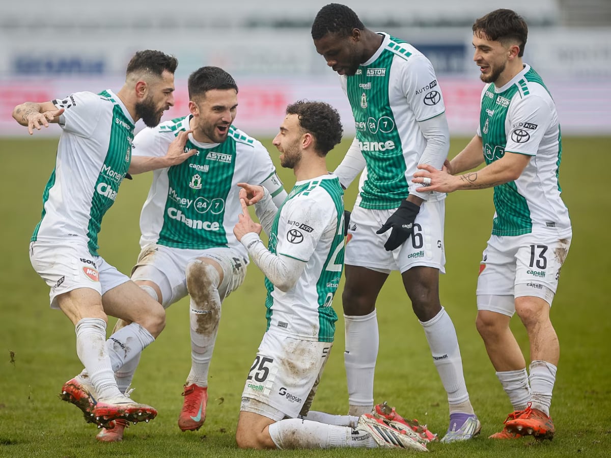 Μλάντα Μπόλεσλαβ - Γιάμπλονετς