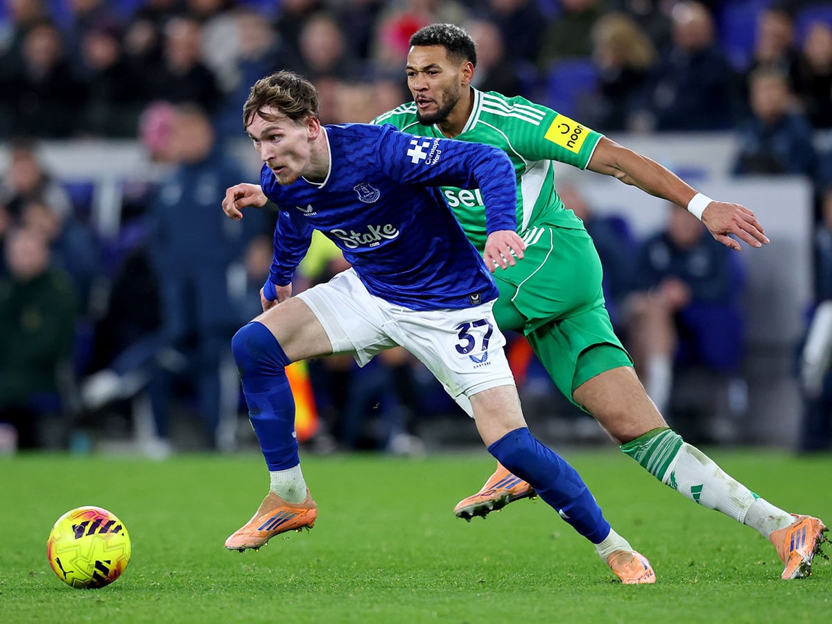 Νιουκάστλ - Έβερτον