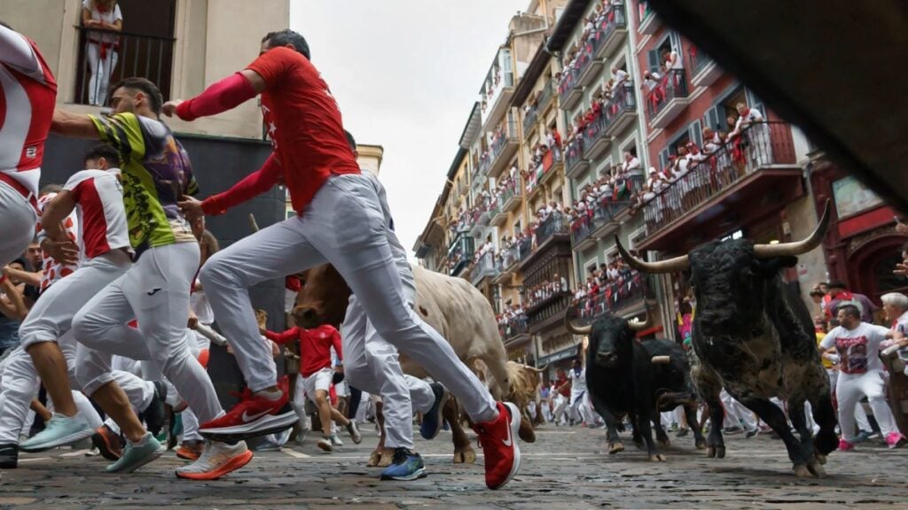 Ο ήλιος ανατέλλει ξανά