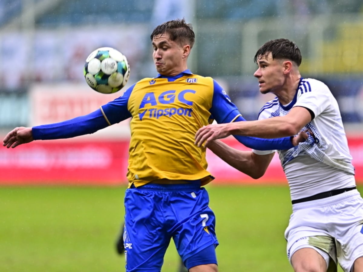 Παρντουμπίτσε - Τέπλιτσε