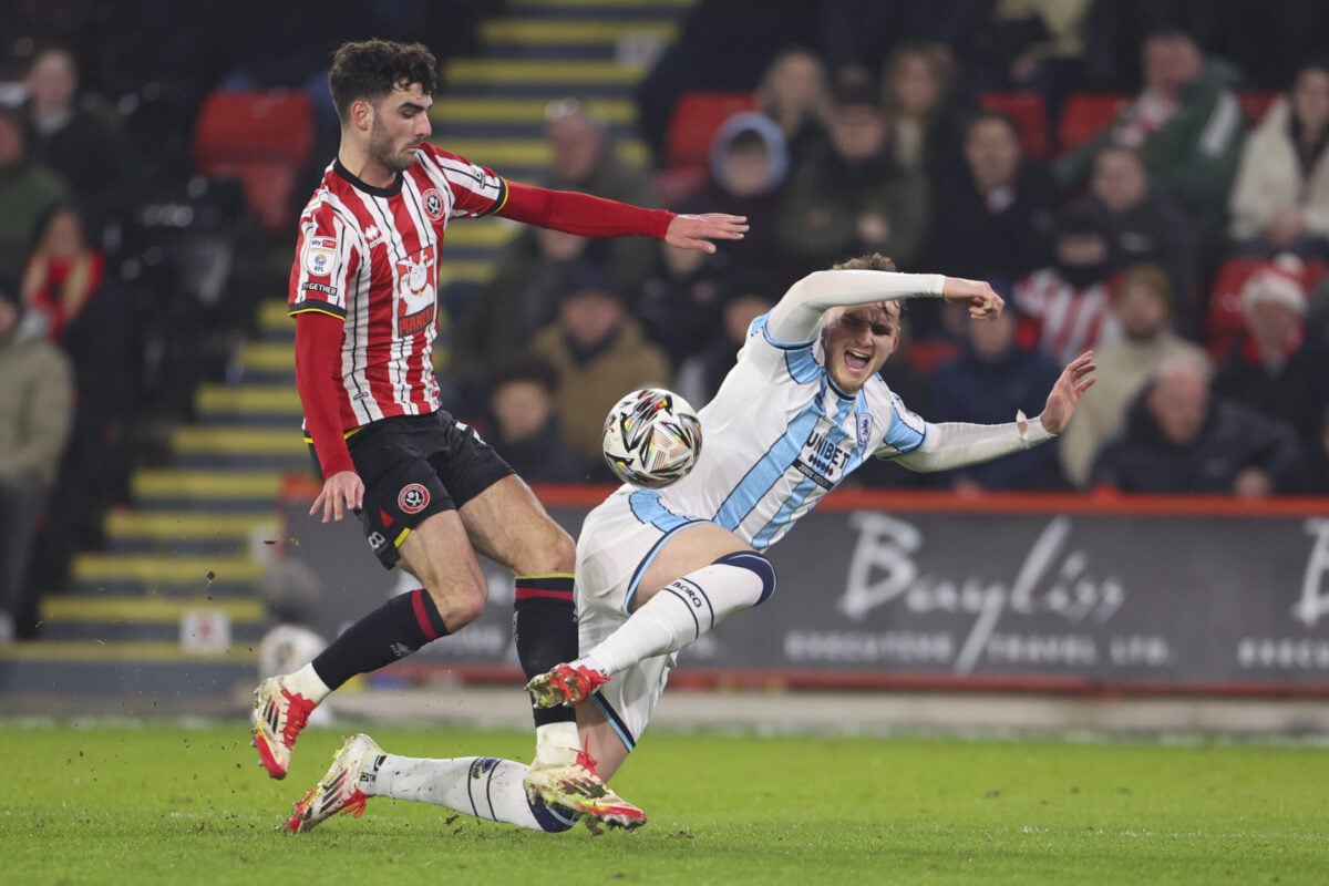 «Φρένο» από τον «πρώην»