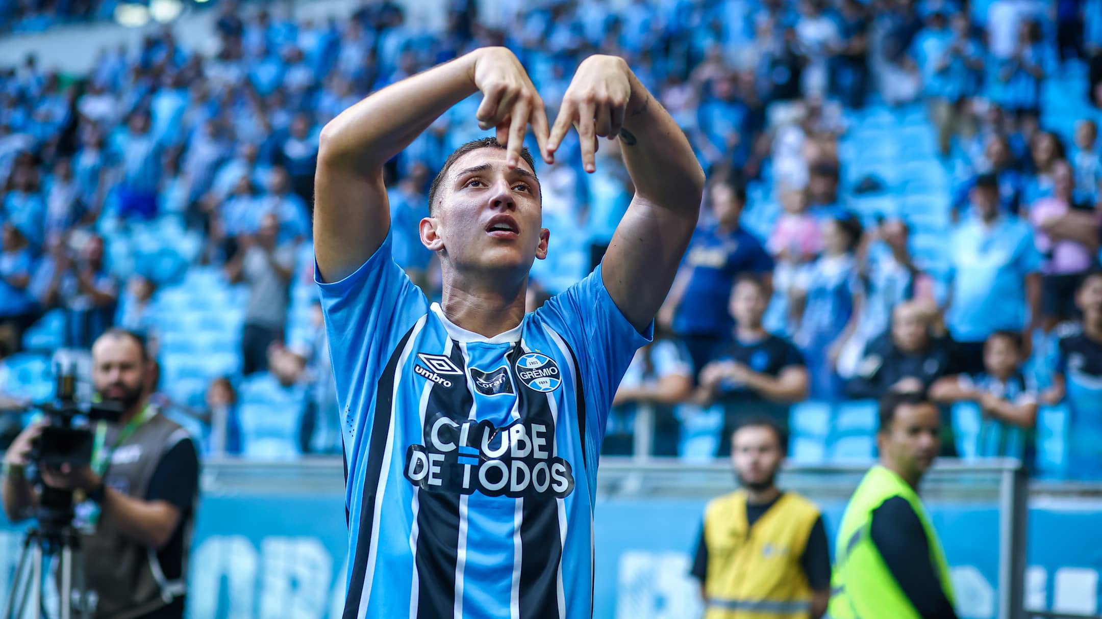 gkremio-vitoria-mpa-a-200326