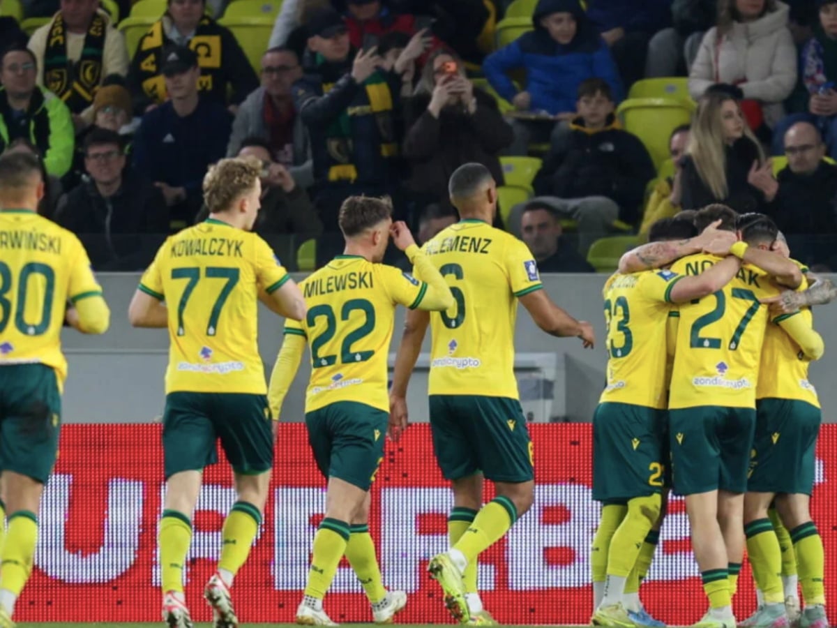 giagkelonia-mpialistok-gks-katovitse-170326