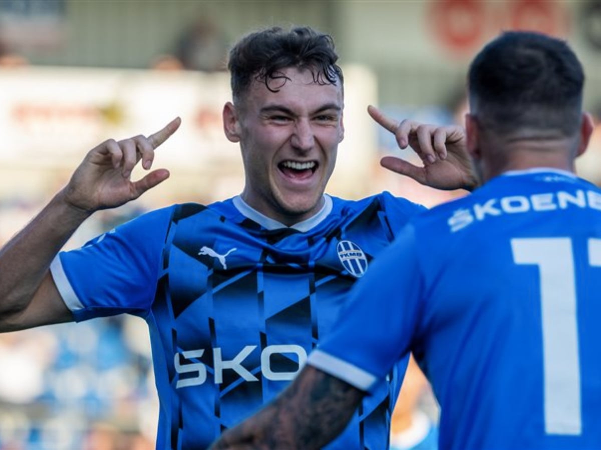 Μλάντα Μπόλεσλαβ - Παρντουμπίτσε