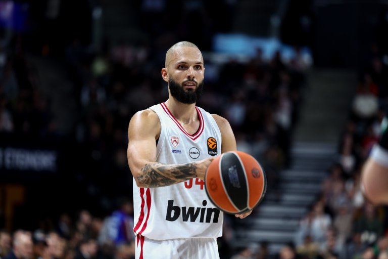 Ένας είναι ο δρόμος και για τους δυο