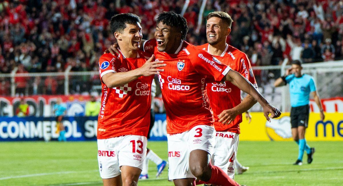 Χουβεντούδ ντε λας Πιέδρας - Σιενσιάνο