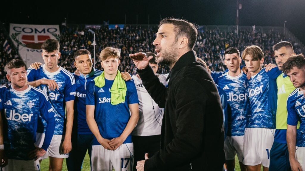 Δύο παιχνίδια, διαφορετική προσέγγιση