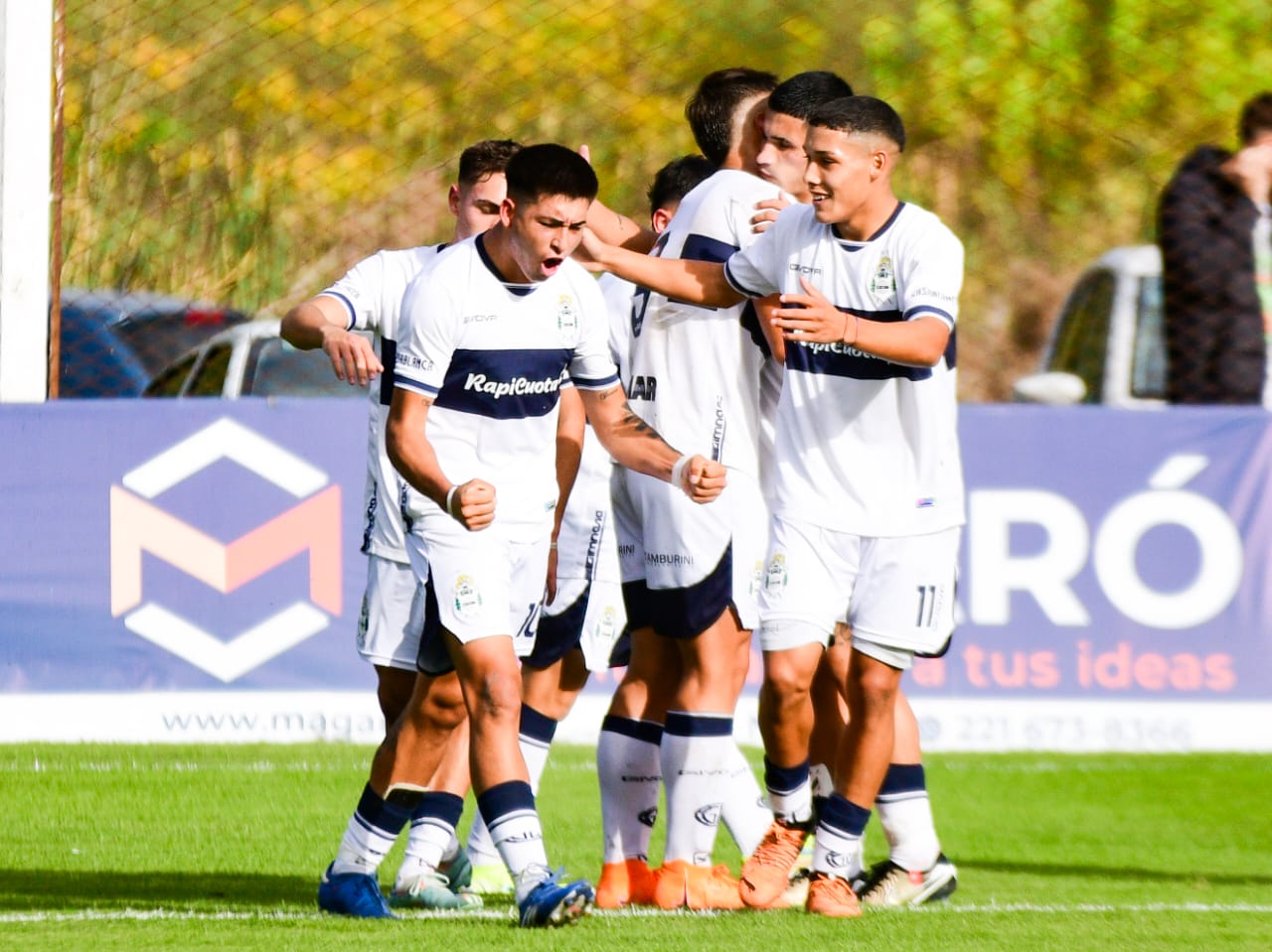 Χιμνάσια Λα Πλάτα - Εστουδιάντες Ρίο Κουάρτο