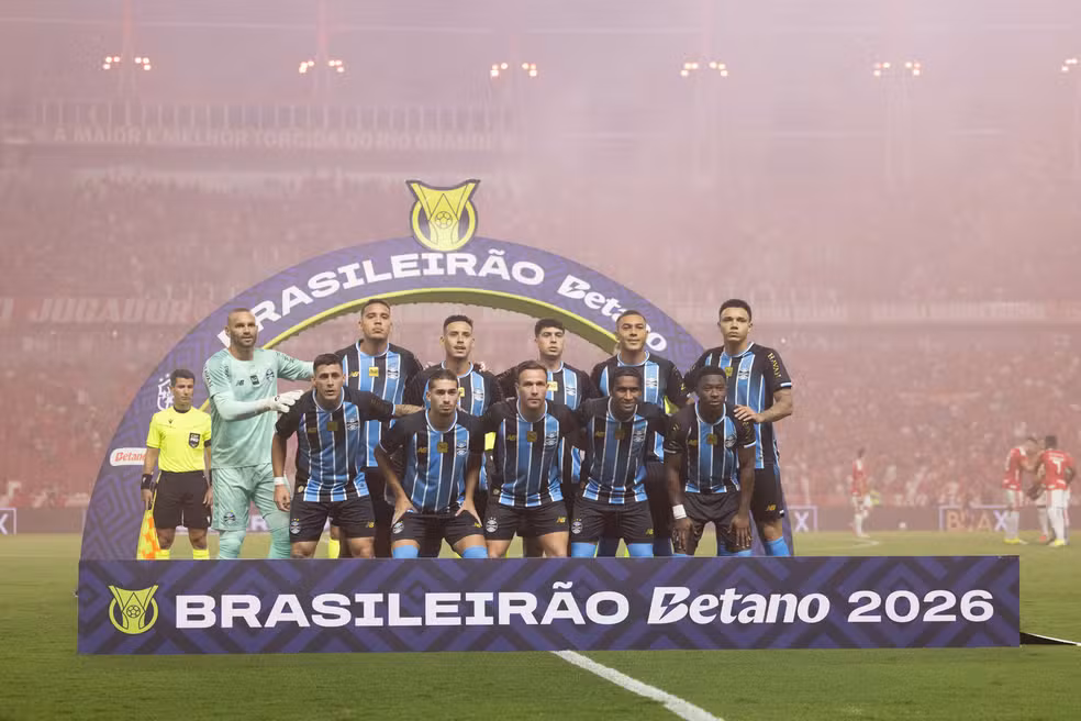 Γκρέμιο - Ντεπορτίβο Ριέστρα