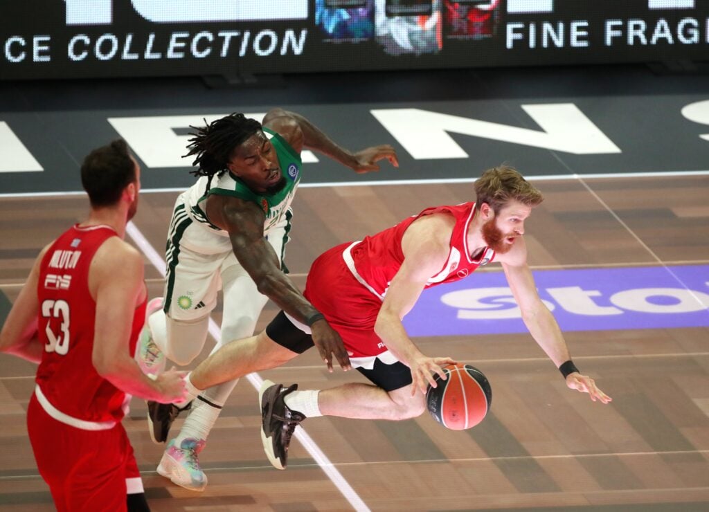 Έναρξη των Playoffs της Euroleague με ειδικά στοιχήματα!