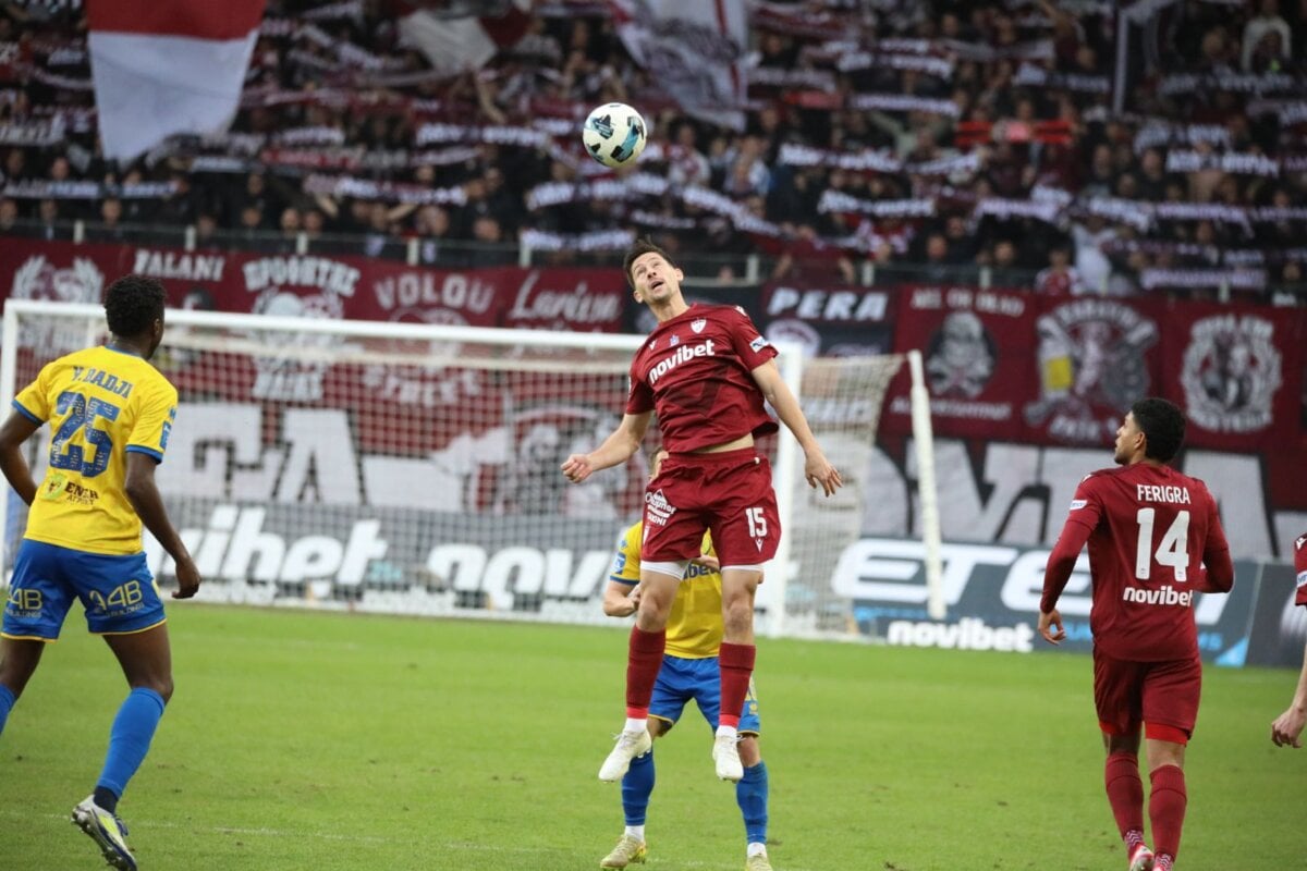 Ηχούν… καμπάνες στη Λάρισα