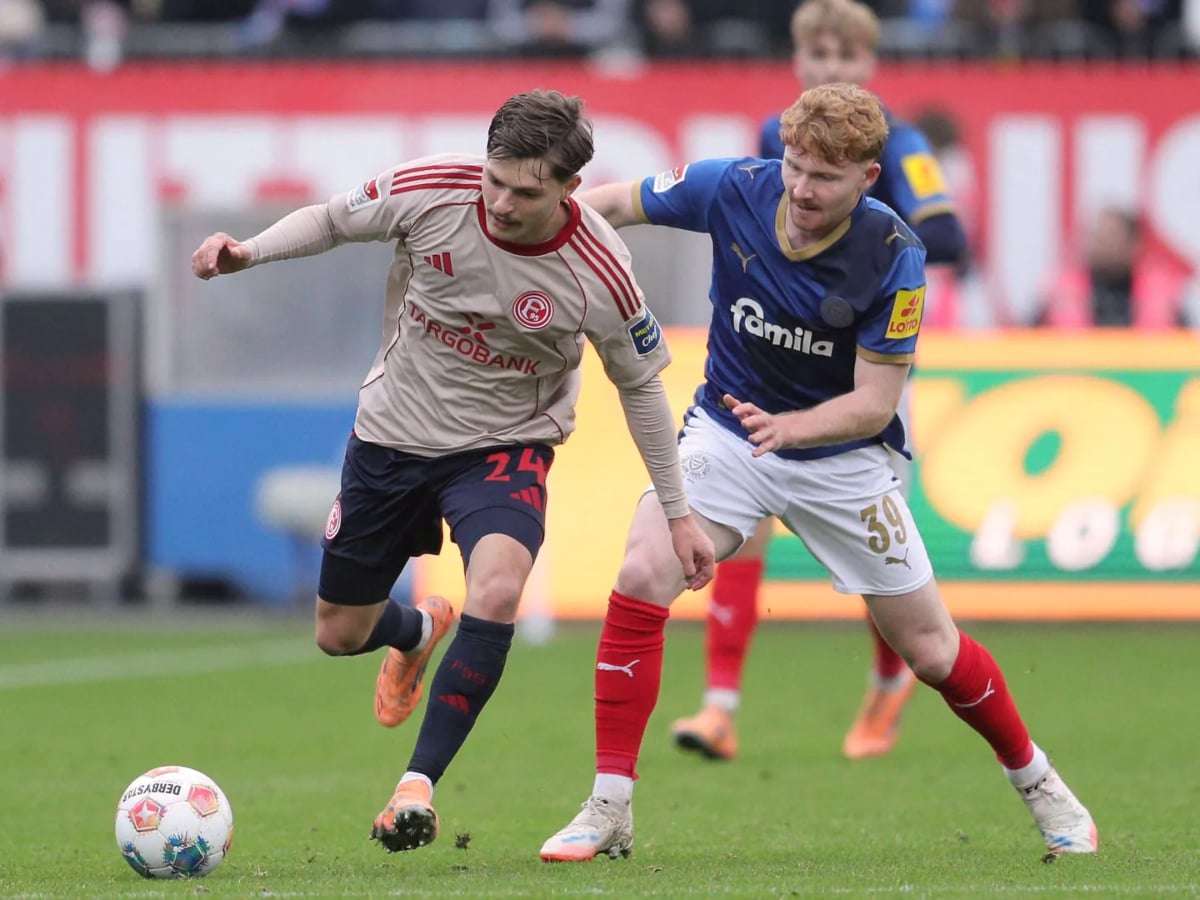 Φορτούνα Ντίσελντορφ - Χόλσταϊν Κίελ