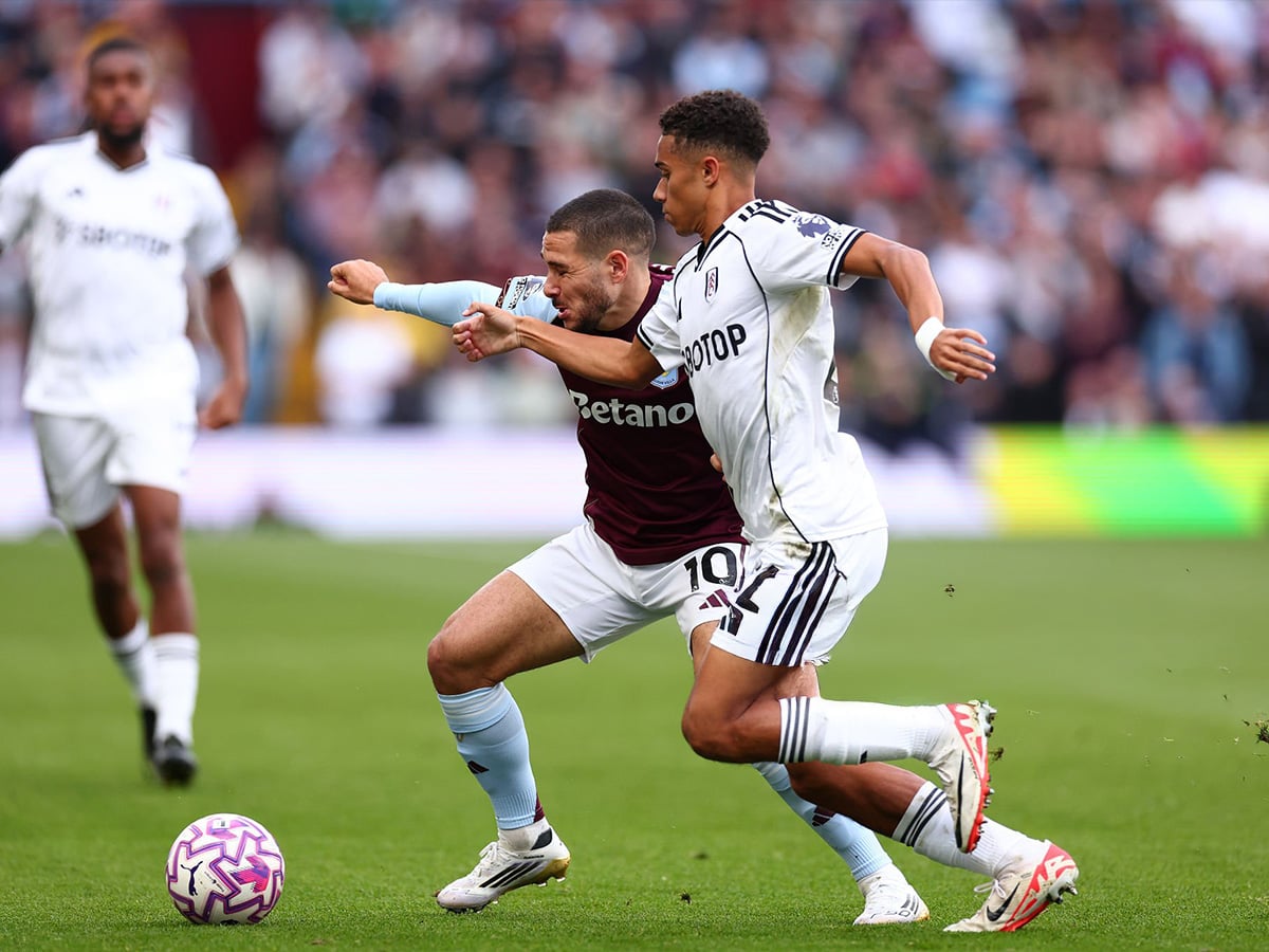 Φούλαμ - Άστον Βίλα