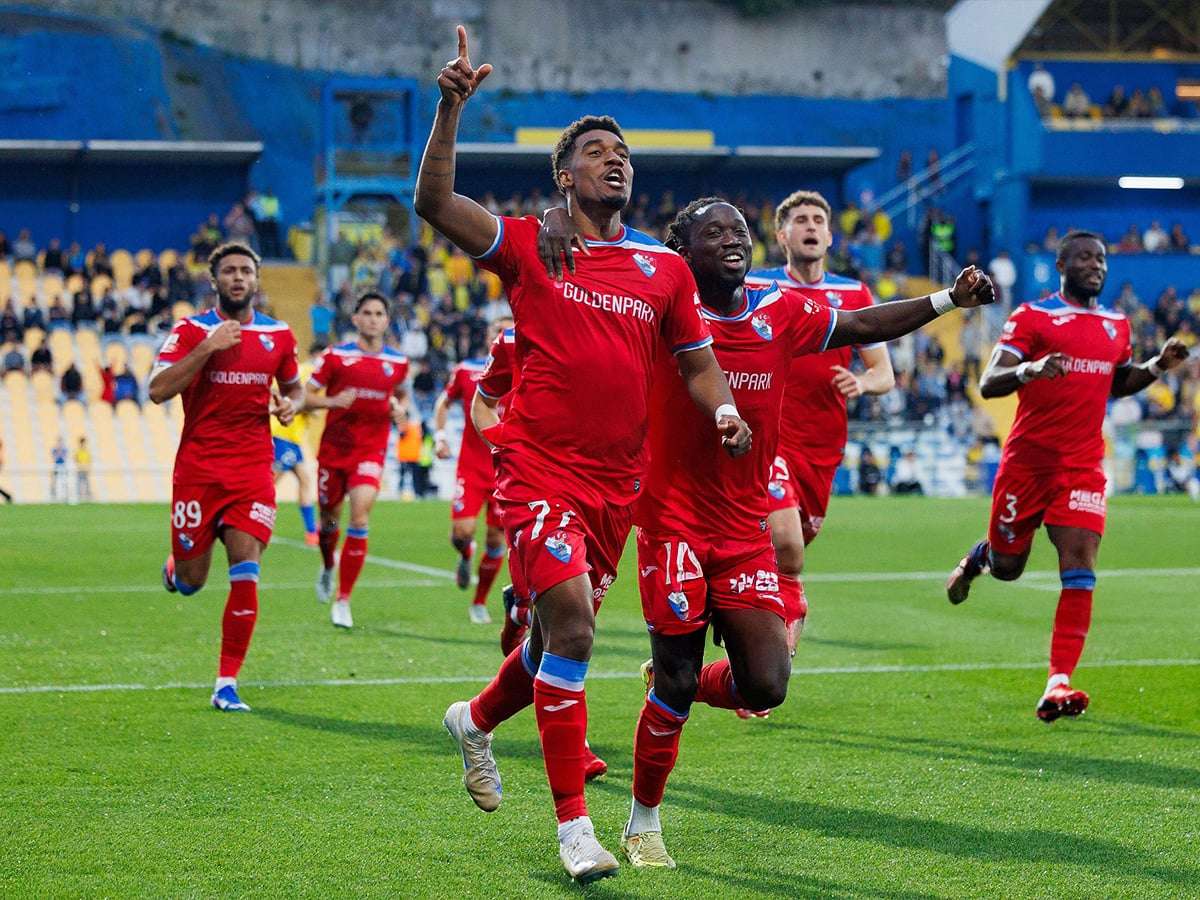 Ζιλ Βισέντε - AVS