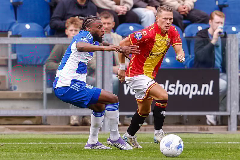 Γκόου Αχέντ Ιγκλς - Ζβόλε