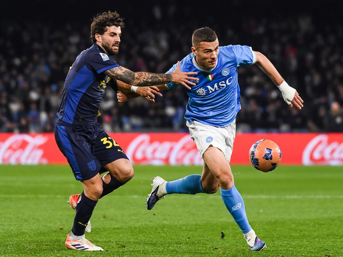 Πάρμα - Νάπολι