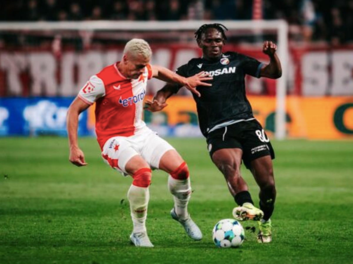 Βικτόρια Πλζεν - Παρντουμπίτσε