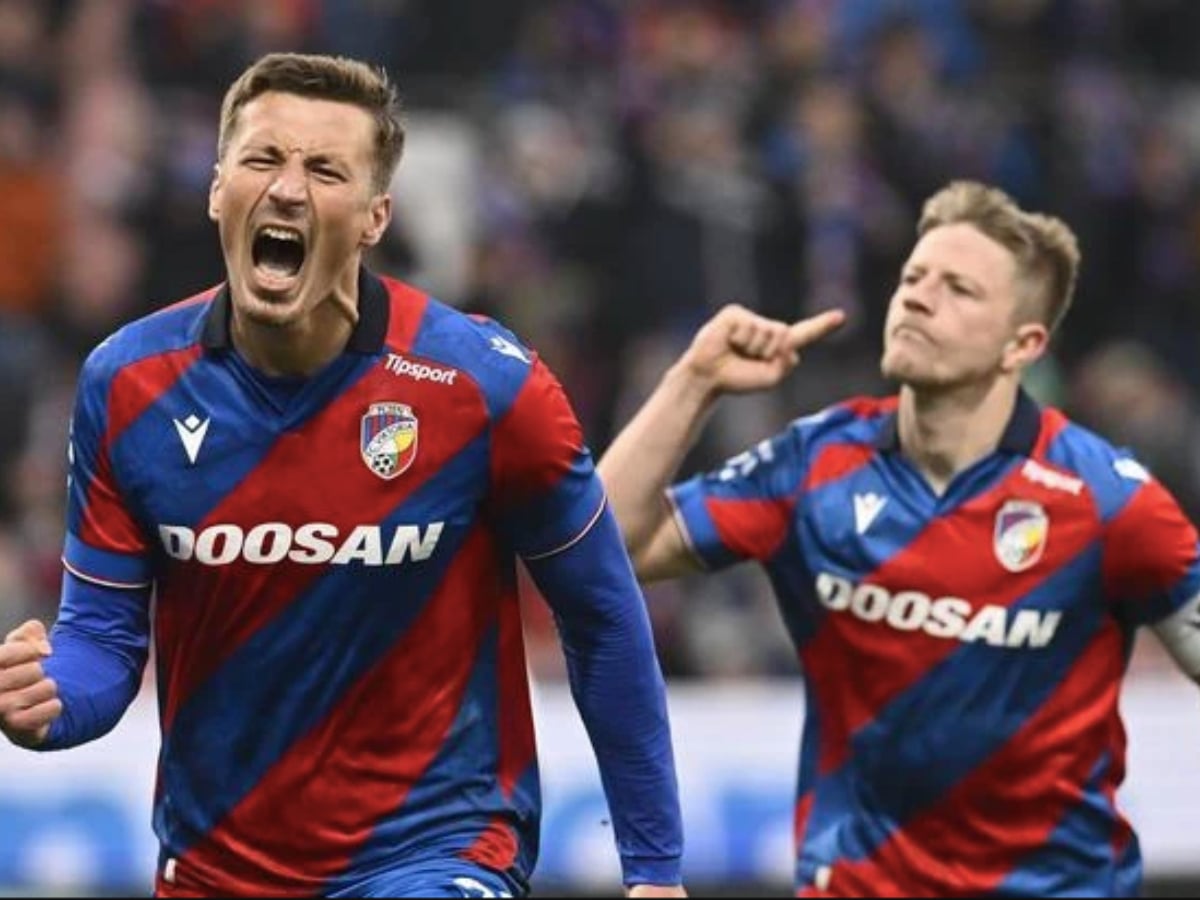 Βικτόρια Πλζεν - Τέπλιτσε