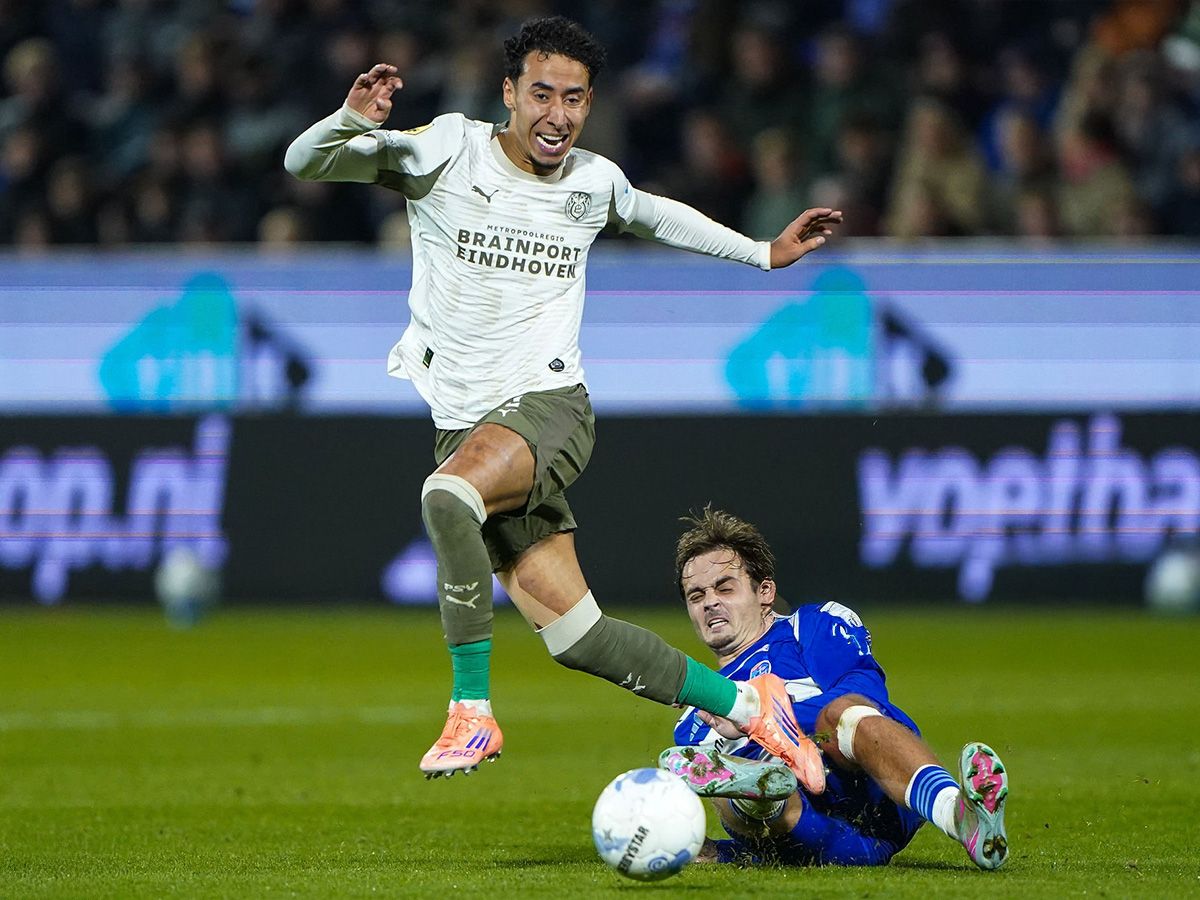 Αϊντχόφεν - Ζβόλε