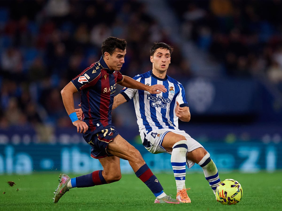 Σοσιεδάδ - Λεβάντε