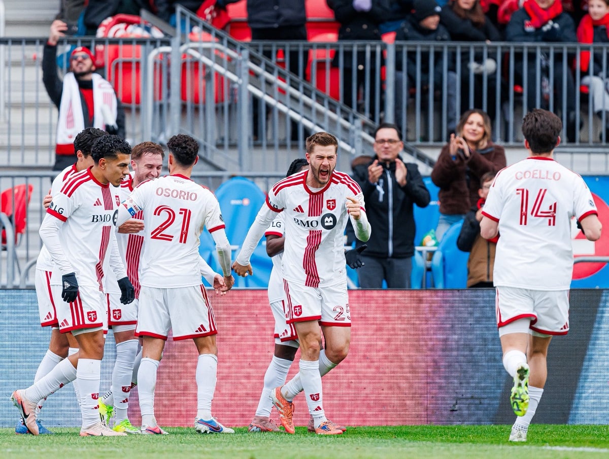 Τορόντο - Κολοράντο Ράπιντς