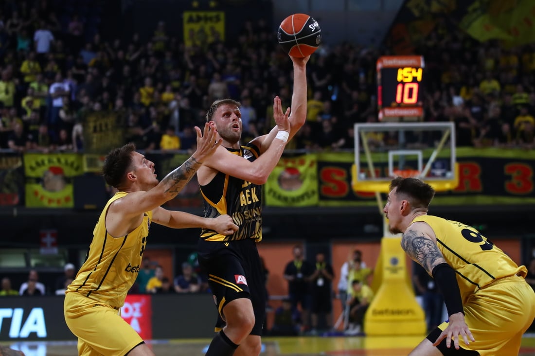 aek-aris-250526