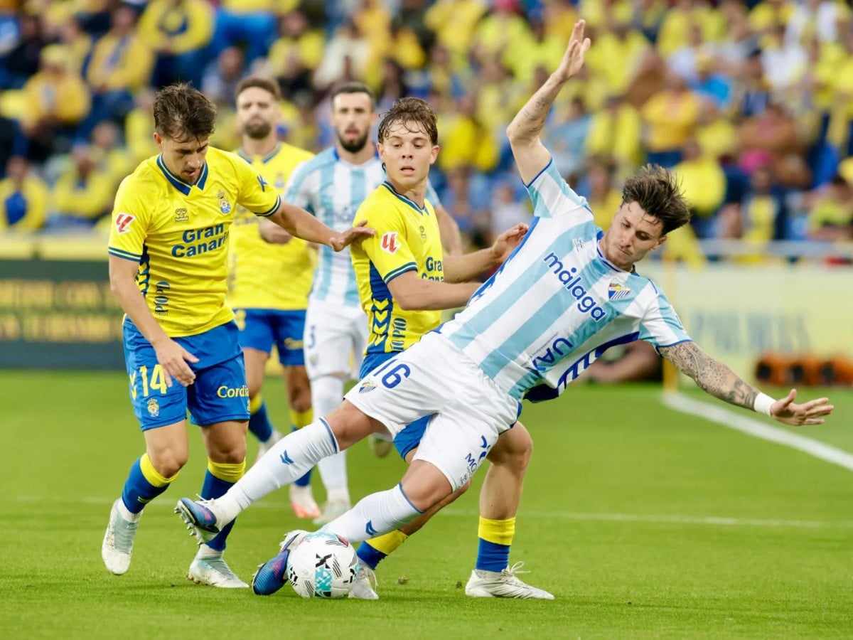 malaga-las-palmas-100626