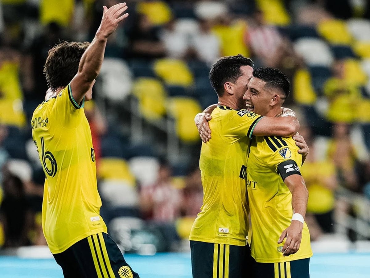 NY Ρεντ Μπουλς - Nashville SC